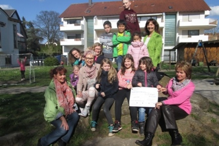 2.500 Euro für neue Spielgeräte im Kindergarten ARCHE NOAH